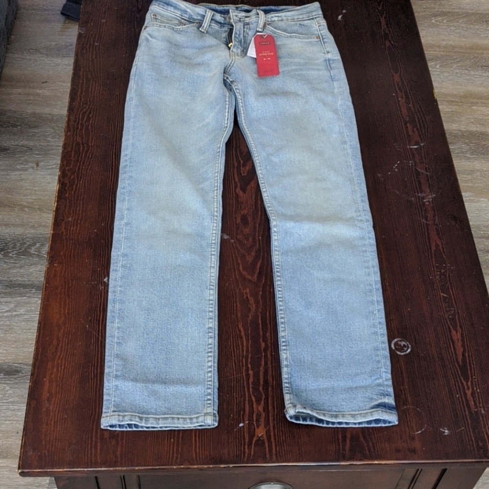 BRAND NEW WITH TAGS LEVI 511 JEANS